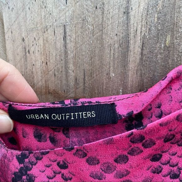 Urban outfitters snake print slip maxi dress in pink size medium - Picture 4 of 10